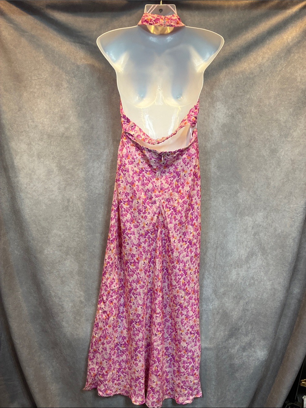 Astr “Ambretta” Pink Purple Floral Halter Midi Dress - Picture 5 of 12